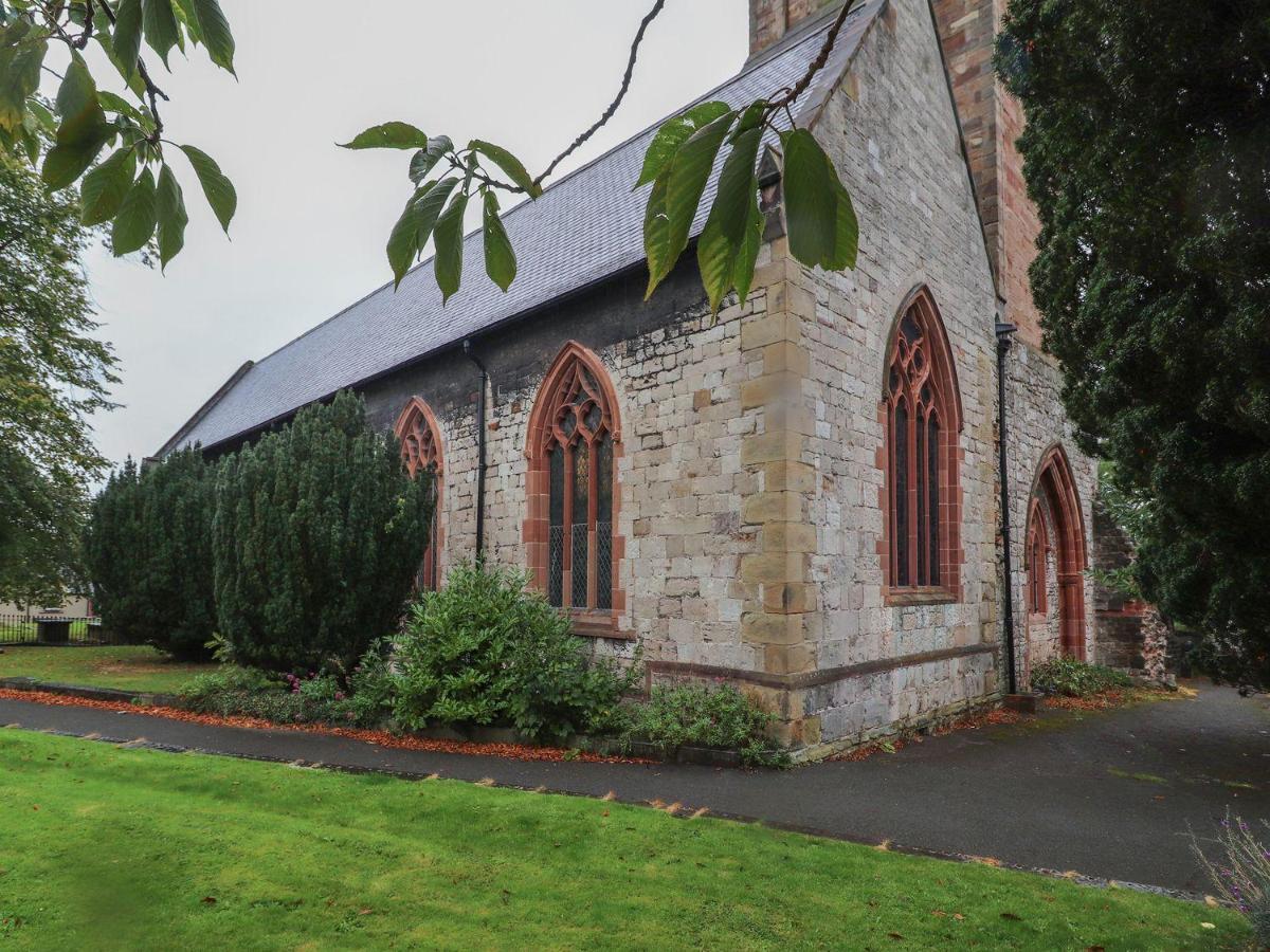 Memorial Building Leilighet Ruthin Eksteriør bilde